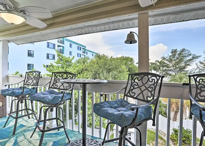 Sea La Vie: Sunny Indian Rocks Condo! Ferienhaus *