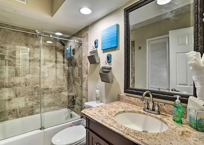 Sea La Vie: Sunny Indian Rocks Condo! Clearwater Beach