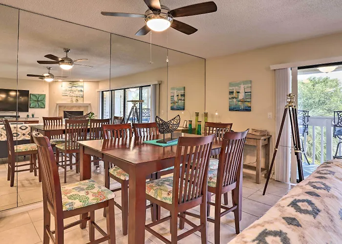 Sea La Vie: Sunny Indian Rocks Condo! * Clearwater Beach